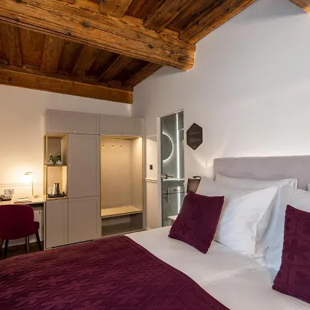 Hotel Heritage 4*