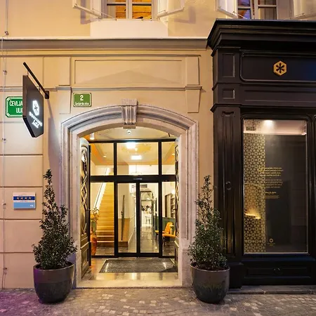 Heritage Hotel