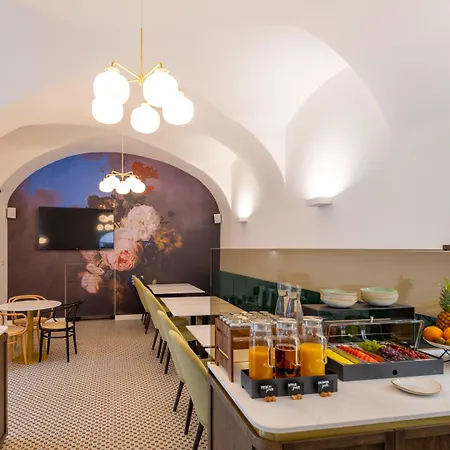 Hotel Heritage 4*